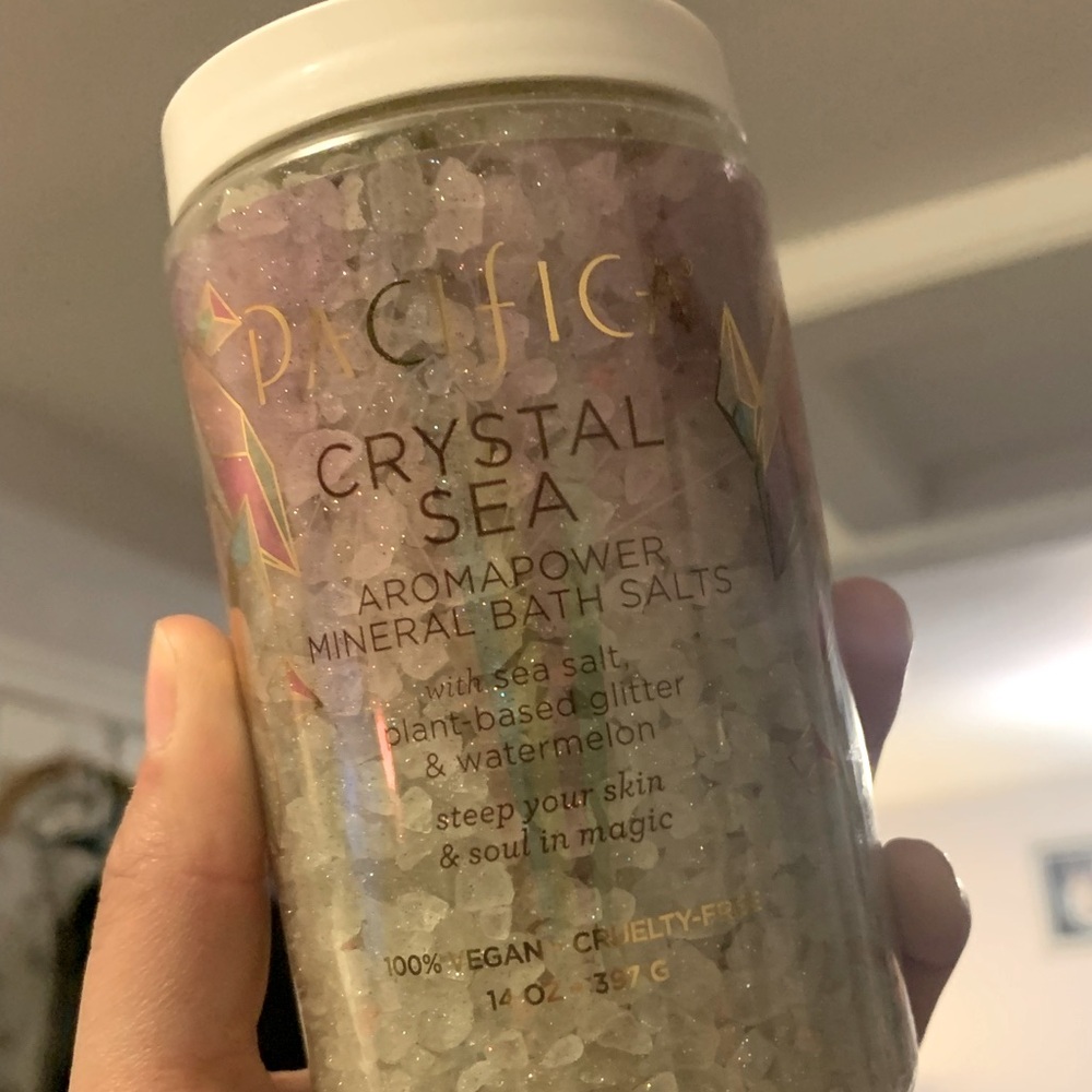 Pacifica Crystal Sea bath salts